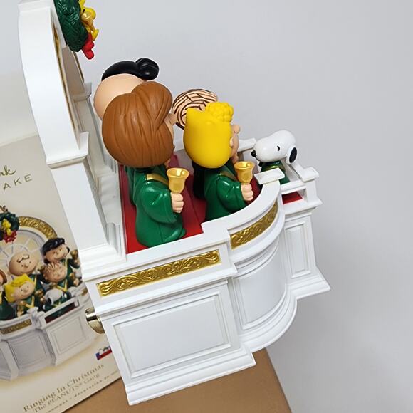 Hallmark Peanuts Ornament Ringing in Christmas 2007 Magic Wind-up Movement Choir - Picture 4 of 12